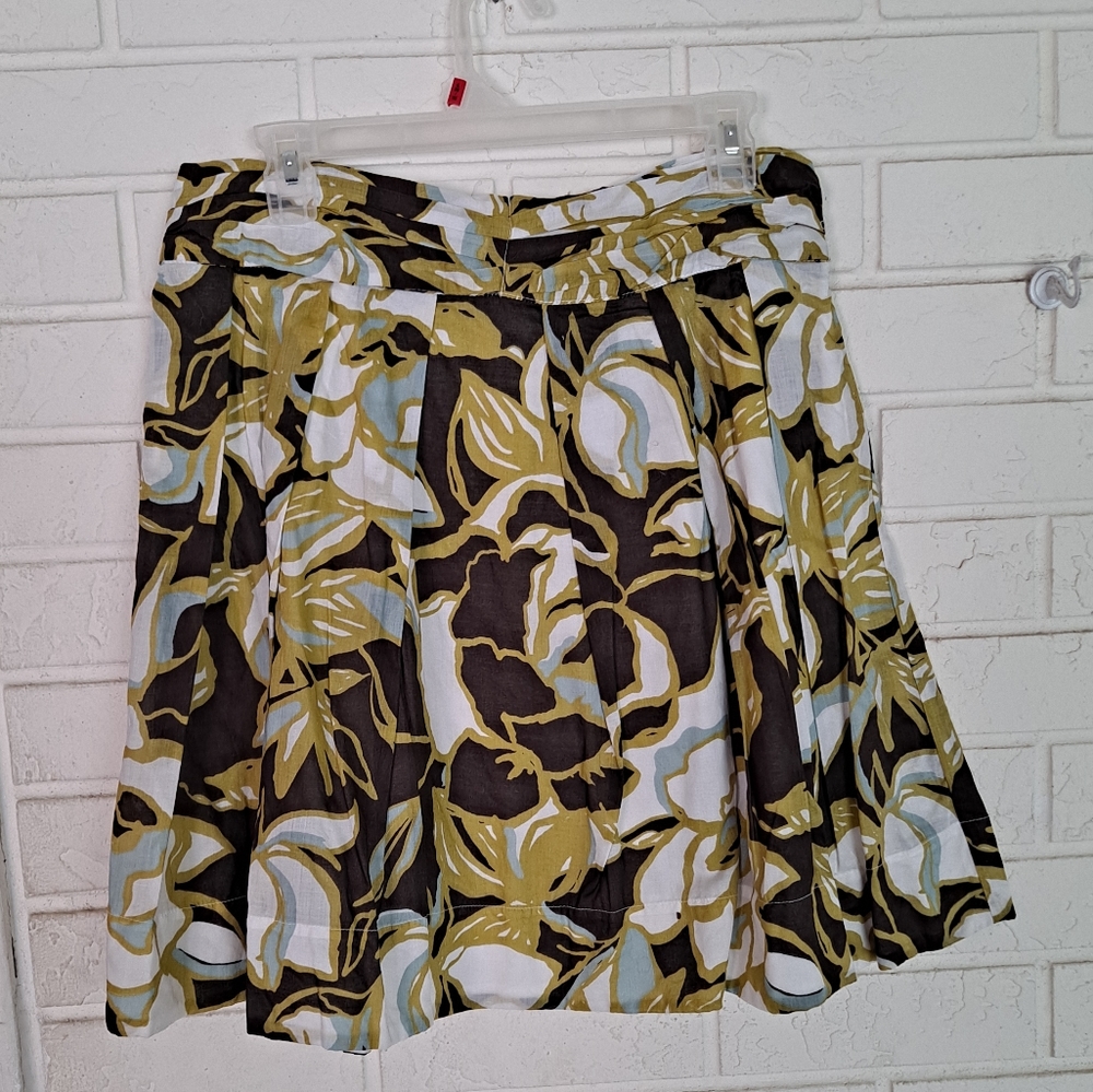 The Limited floral multicolored lined skirt with rouched waist band